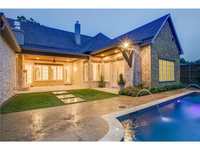 6831 Pemberton patio