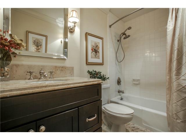 Athena unit 1416 Guest Bath