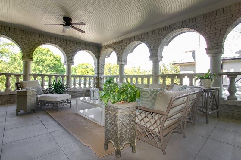 Crestline outdoor living
