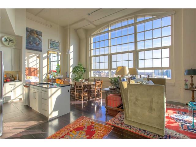 2600 W 7th ST #2738 Living