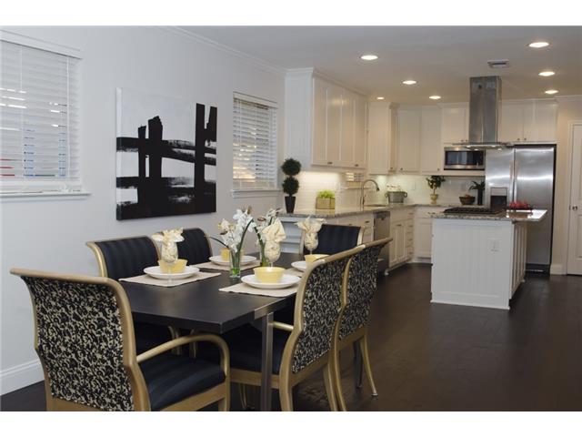 9937 Larchbrook Dining Kitchen