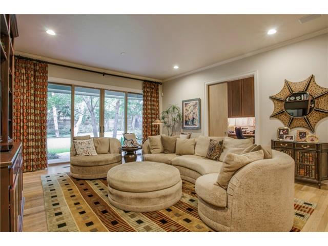 10427 Lennox office home