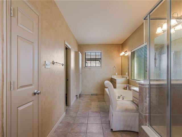 1957 Hathaway Master Bath