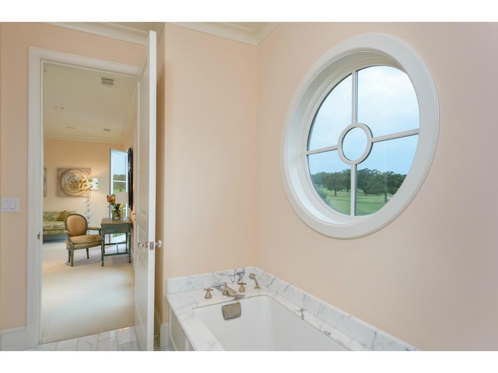 2104 Cedar Elm Terrace bath
