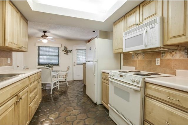 3714 Crown Shore N