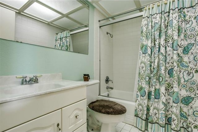 3714 Crown Shore P