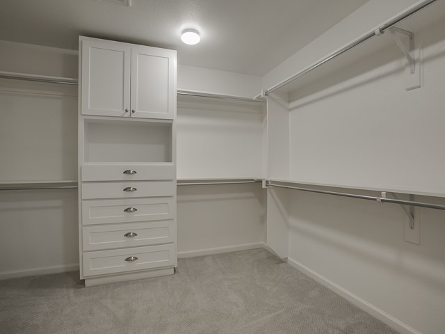4050 Valley Ridge Master Closet