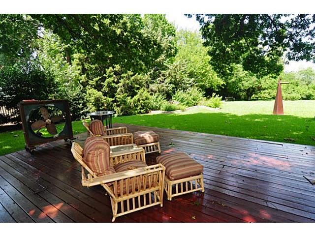 9729 Van Dyke Deck 2