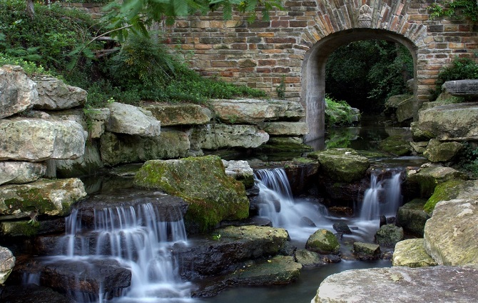 Hicks Waterfall