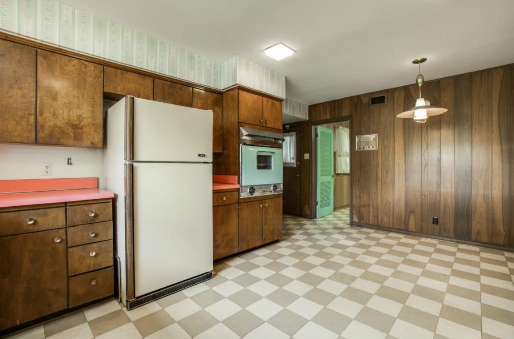 Lochwood midcentury