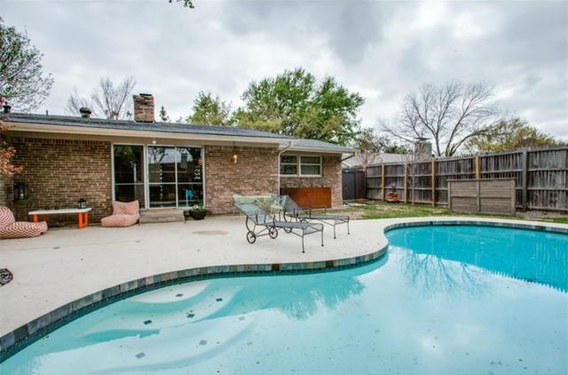 3251 Royal Lane