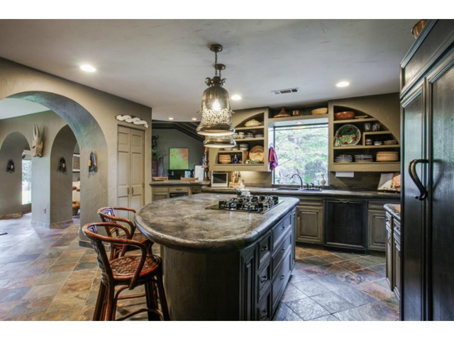 6701 Inwood Kitchen