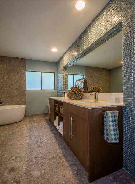 9026_McCraw_Drive_Dallas_Texas_75209_12_-434x589