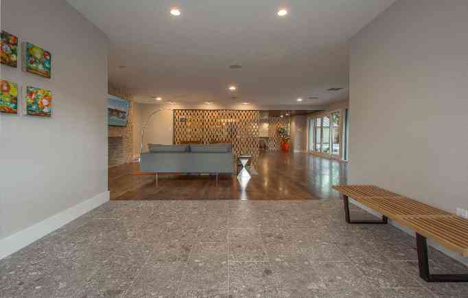 9026_McCraw_Drive_noe_de_leon_identity_real_estate_licing1-682x434