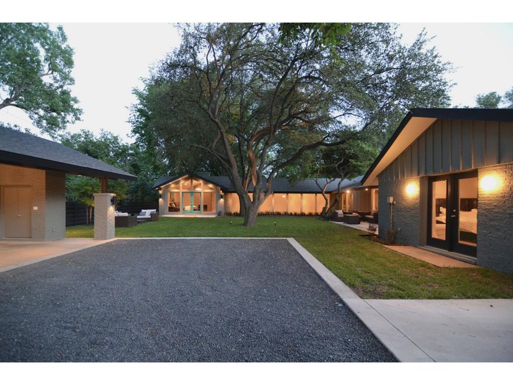 11316 Valleydale carport