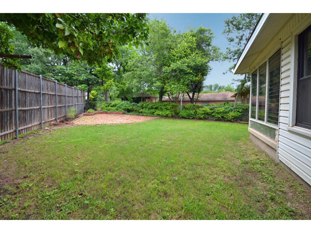 1418 Eastus Backyard 2