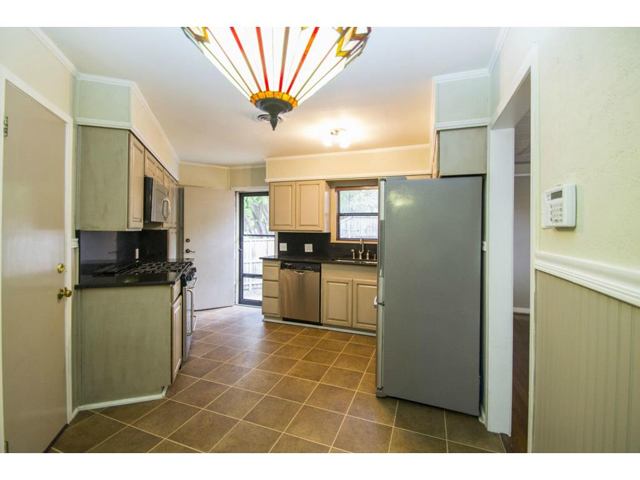 1418 Eastus Kitchen From Breakfast