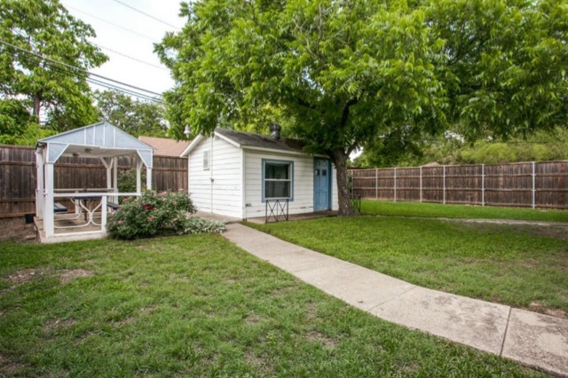 2329 W Colorado V