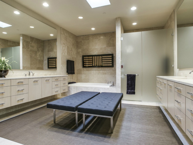 6035 Tulip Master Bath