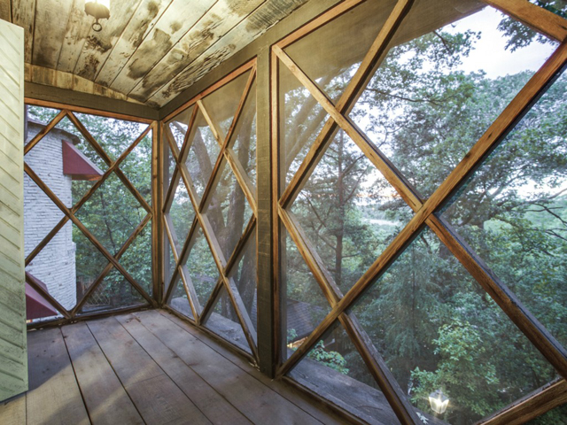 1125 Canterbury Sleeping Porch