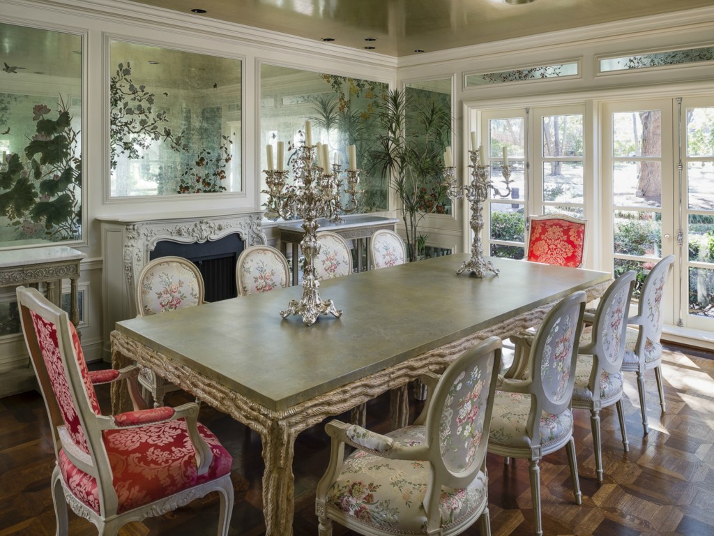 5505 Chatham Hill dining room