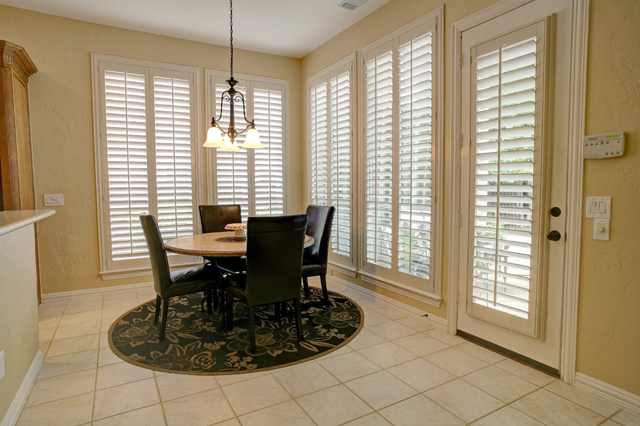 6017_wildwood_dr_MLS_HID995548_ROOMbreakfastnook