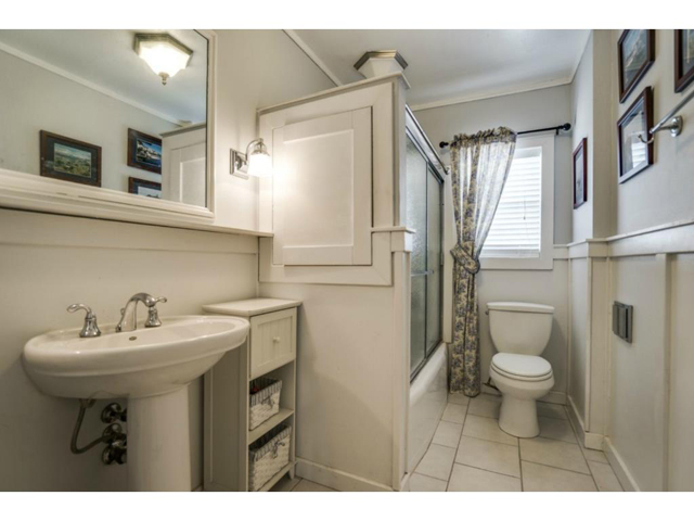 6426 Meadow Bath