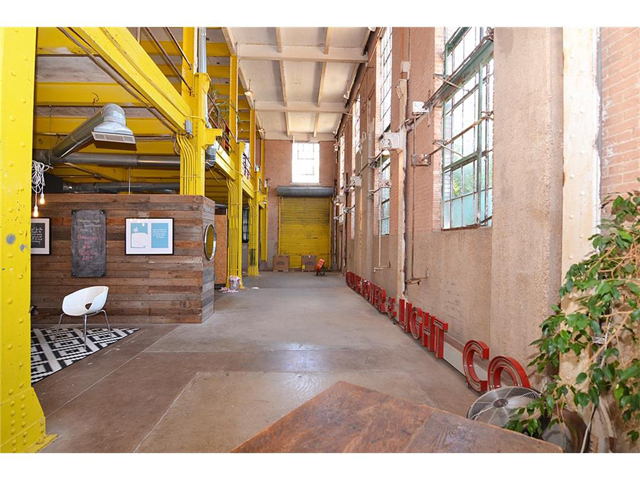 Which Wich Founder Buys Dallas Power And Light Building