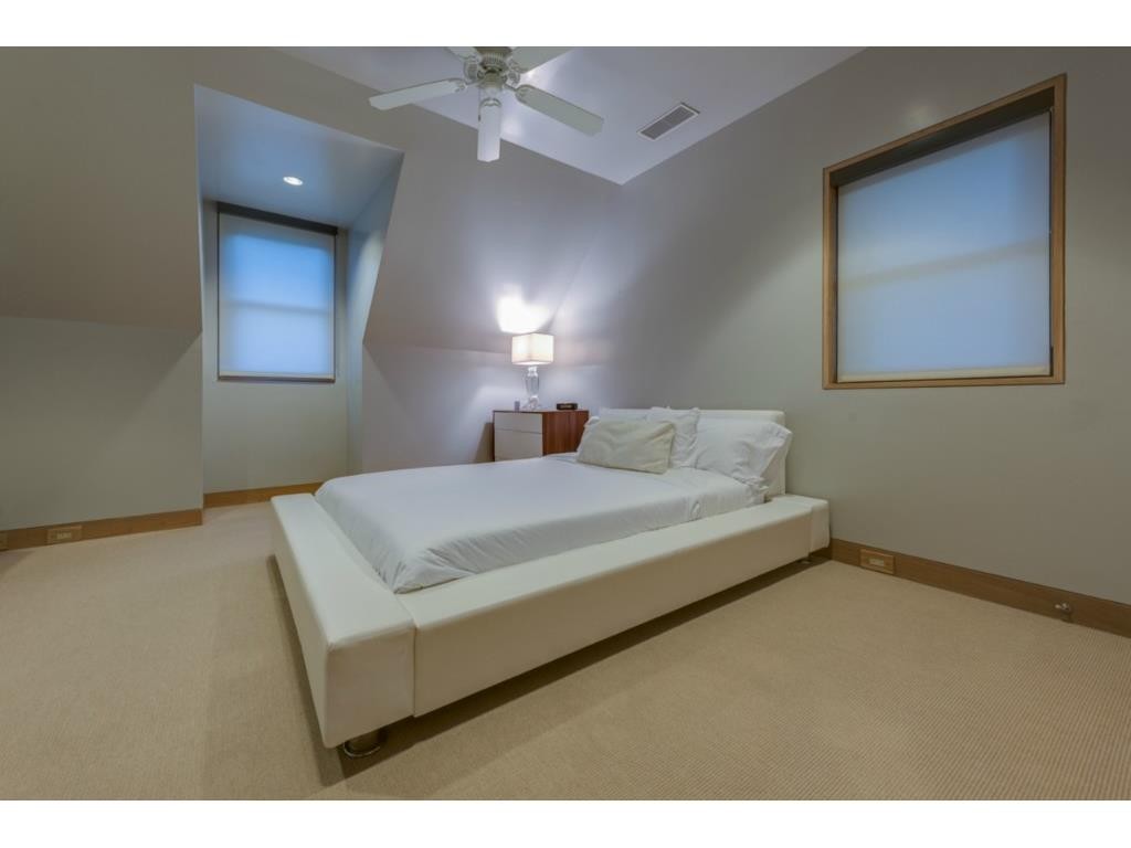4208 Shenandoah bedroom 2