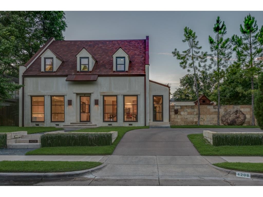 4208 Shenandoah side