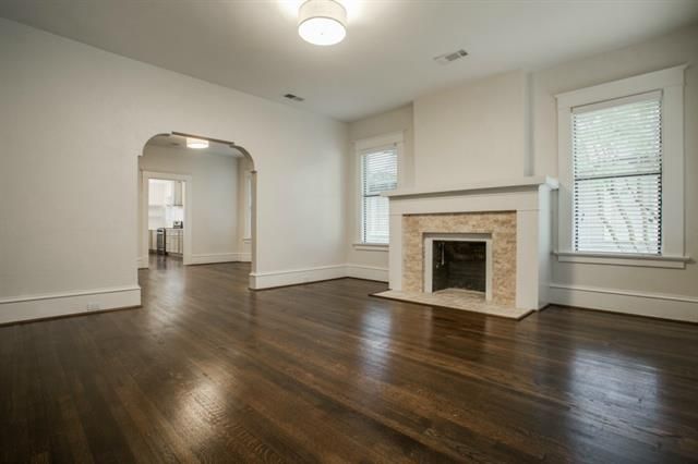 Oak Cliff Craftsman 