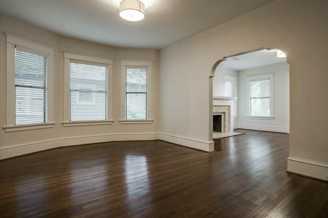Oak Cliff Craftsman 