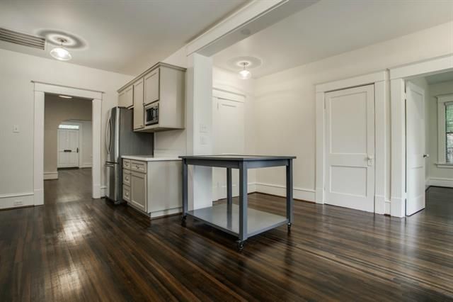 Oak Cliff Craftsman 