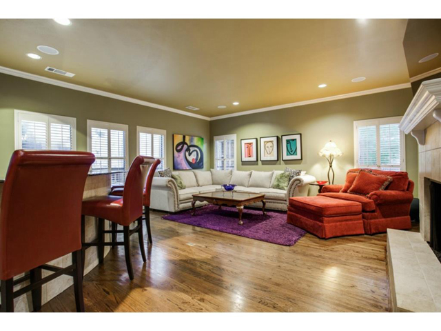 10811 Stone Canyon Den