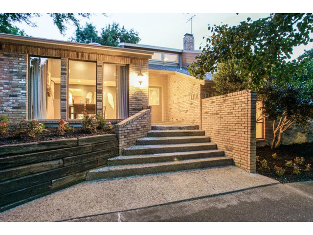 10811 Stone Canyon Front