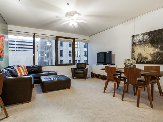 1200 Main #409 Living Dining