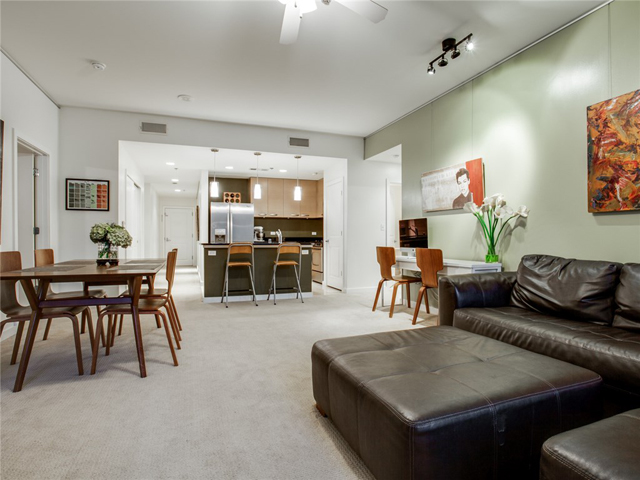 1200 Main #409 Living to Kitchen