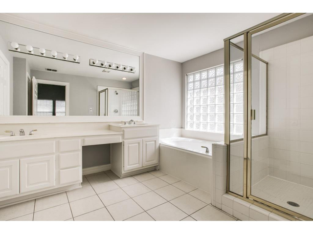 3308 Throckmorton Master Bath