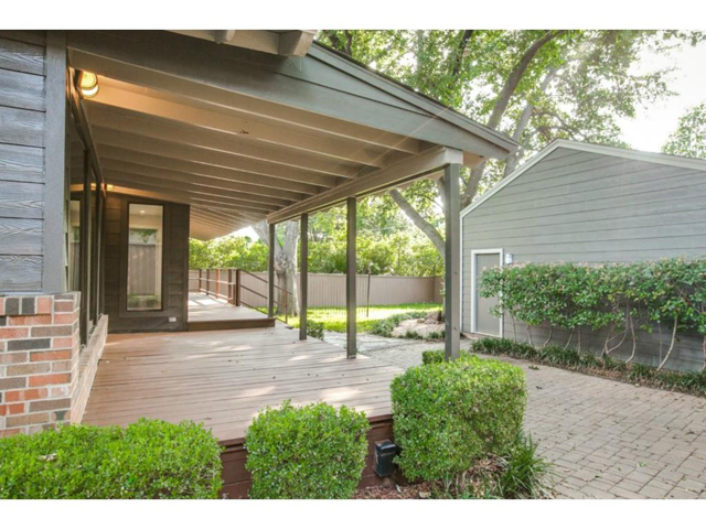 9655 Lakemont Deck