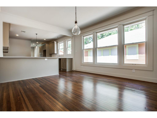 115 S. Clinton Dining 2