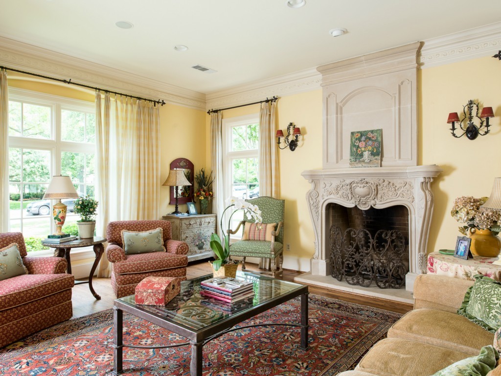 3325 Greenbrier LR