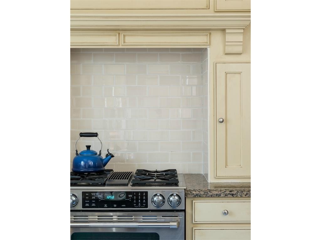 3325 Greenbrier stove