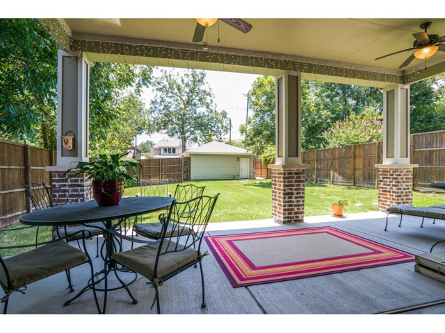 5932 Richmond Covered Patio