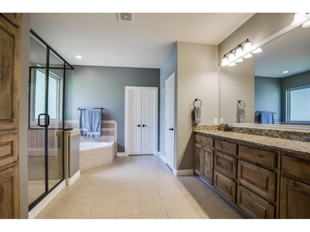 5932 Richmond Master Bath