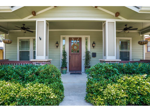 5932 Richmond Porch