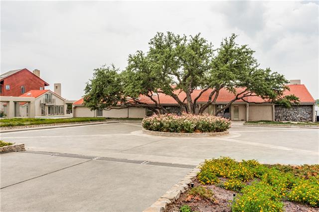 Agarita Circle PKL driveway1