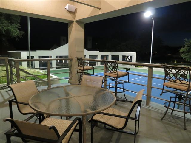 Agarita Circle tennis pav