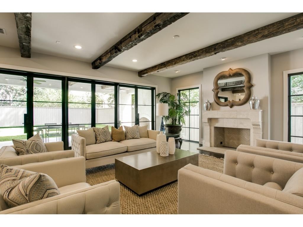 3104 Hanover great room 3
