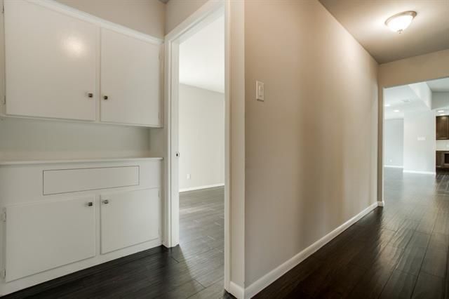 3233 Dothan S