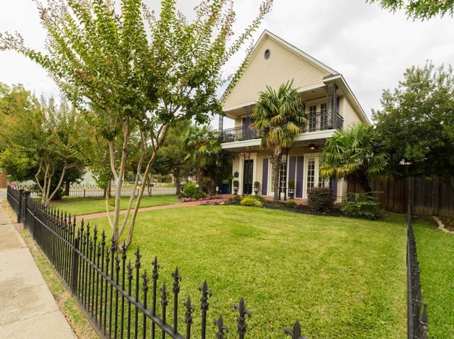 weekend open houses
